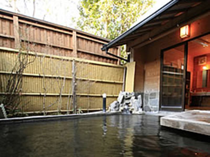 Enokiya Ryokan Yufu Buitenkant foto
